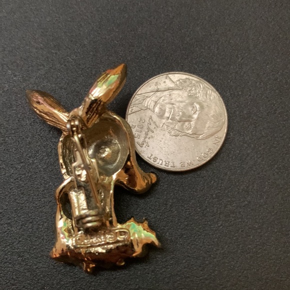 Vintage Gold Plated Holiday Christmas Reindeer Brooch W Rhinestone Accent - Picture 3 of 3